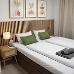 Διαμέρισμα Teratop-living, 3-zimmer, Zentrale Lage, Geschaeftsreisen, Kurztrips, Laengere Aufenthalte *
