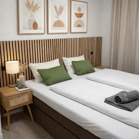 Apartman Teratop-living, 3-zimmer, Zentrale Lage, Geschaeftsreisen, Kurztrips, Laengere Aufenthalte *