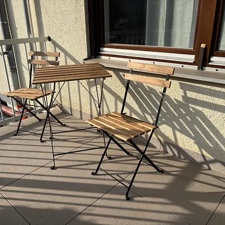 Teratop-living, 3-zimmer, Zentrale Lage, Geschaeftsreisen, Kurztrips, Laengere Aufenthalte *